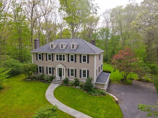 31 Meadowbrook Rd, Madison, CT 06443