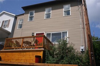 8 Greismere St, Pittsburgh, PA 15223