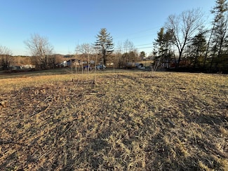 9999 Bowman Rd, London, KY 40741