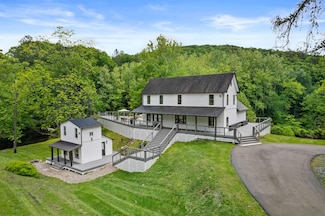 1104 Buttermilk Falls Rd, East Stroudsburg, PA 18301
