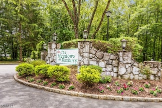 74 Garden Ct Unit 74, Succasunna, NJ 07876