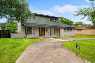 1429 Brook Valley Place, Dallas, TX 75232