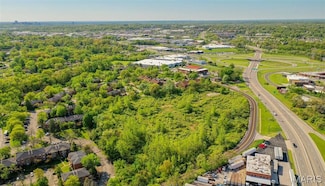 11143 N Warson Rd, Brecknrdg Hills, MO 63114