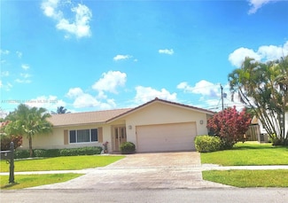 8 Tam o Shanter Ln, Boca Raton, FL 33431
