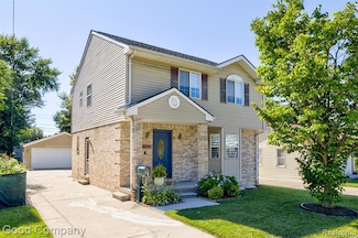 30785 Alger Blvd, Madison Heights, MI 48071