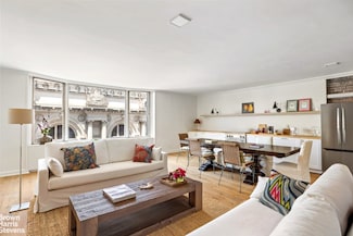 1001 5th Ave Unit 7-A, New York, NY 10028