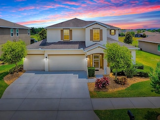 718 Lake Douglas Dr, Groveland, FL 34736