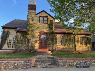 901 Saint Cloud St, Rapid City, SD 57701