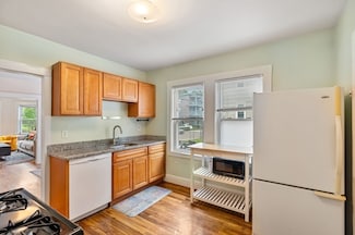 111 Williams St Unit 1, Jamaica Plain, MA 02130