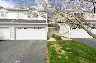 1284 Courtney Dr, Victor, NY 14564