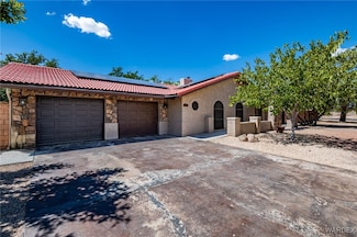 690 Shadow Mountain Dr, Kingman, AZ 86409