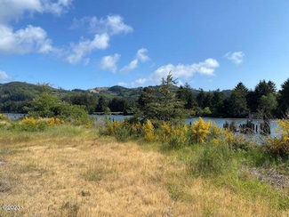 900 Siletz Hwy Tl 200 & 900, Lincoln City, OR 97367