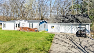 2513 Moore Dr, Allegan, MI 49010