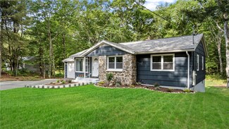 515 Shippeetown Rd, East Greenwich, RI 02818