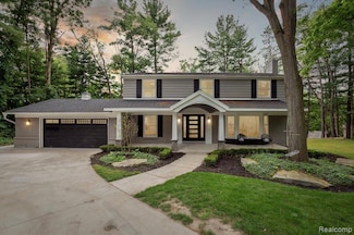 47103 Timberlane St, Northville, MI 48167