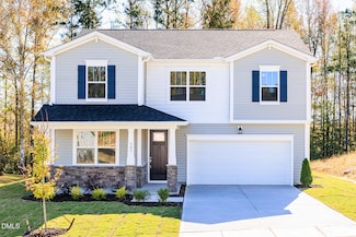 305 Providence Creek Dr, Fuquay-Varina, NC 27526