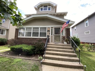 1938 Wespark Ave, Whiting, IN 46394