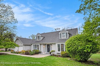 6528 Old River Trail, Lansing, MI 48917