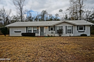 3127 4th St, Marianna, FL 32446