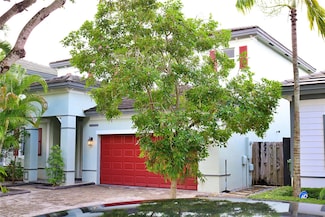 2872 NE 1st Dr, Homestead, FL 33033