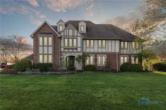 25581 Normandy Rd W, Perrysburg, OH 43551