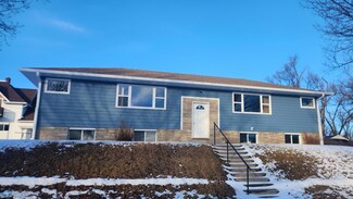 119 7th St NE, Valley City, ND 58072