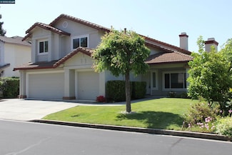 338 Newcastle Ln, Danville, CA 94506