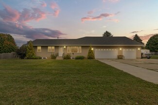 1443 Glynview Trail, Faribault, MN 55021