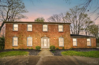 10625 Thistlewood Ct, Montgomery, OH 45242