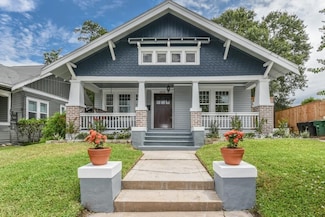 1212 Wrightwood St, Houston, TX 77009