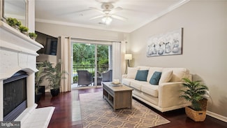 12953 Centre Park Cir Unit 122, Herndon, VA 20171