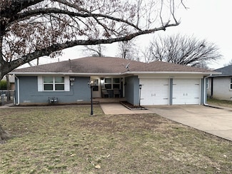 1303 N Morris St, McKinney, TX 75069