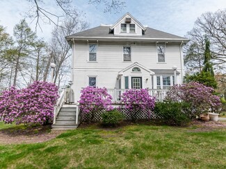 1190 Boylston St Unit A, Newton Upper Falls, MA 02464