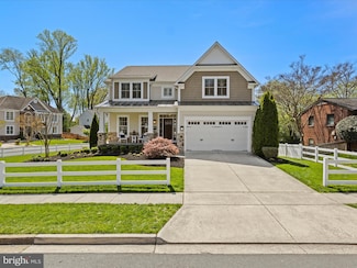 713 Ware St SW, Vienna, VA 22180