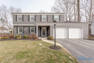 5456 Radcliffe Rd, Sylvania, OH 43560