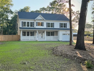 78 Horseblock Rd, Centereach, NY 11720
