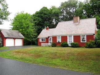 49 Hartwell St, Bernardston, MA 01337