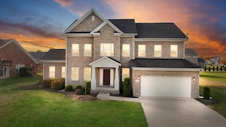 6431 Teeth of the Dog Dr, Radford, VA 24141