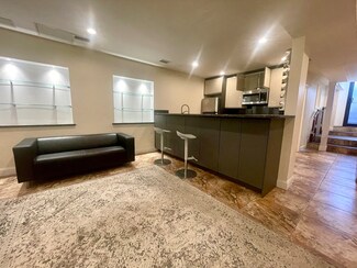 25 Saint Marys Ct Unit 3, Brookline, MA 02446