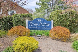 460 Old Town Rd Unit 25M, Port Jefferson Station, NY 11776