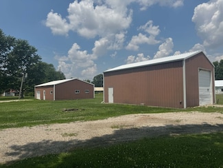 1111 S Eaton St, Robinson, IL 62454