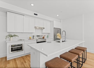 272 Lincoln St Unit 302, Marlborough, MA 01752