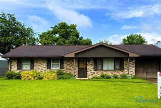 2100 Candlewick Dr, Findlay, OH 45840