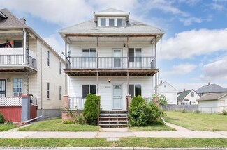 2231 Andrus St, HamtraMcK, MI 48212