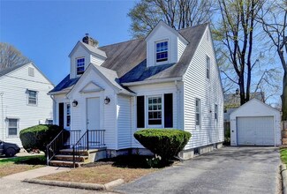 168 W Forest Ave, Pawtucket, RI 02860