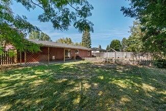 1120 SW Brookswood Blvd, Bend, OR 97702