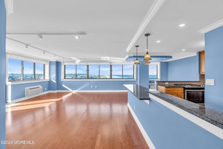 55 Ocean Ave Unit 5B, Monmouth Beach, NJ 07750