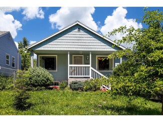 8809 SE Henderson St, Portland, OR 97266
