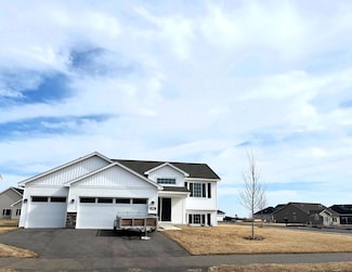 2507 Pioneer Trail, Buffalo, MN 55313