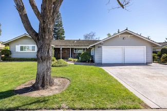 6874 N Pershing Ave, Stockton, CA 95207